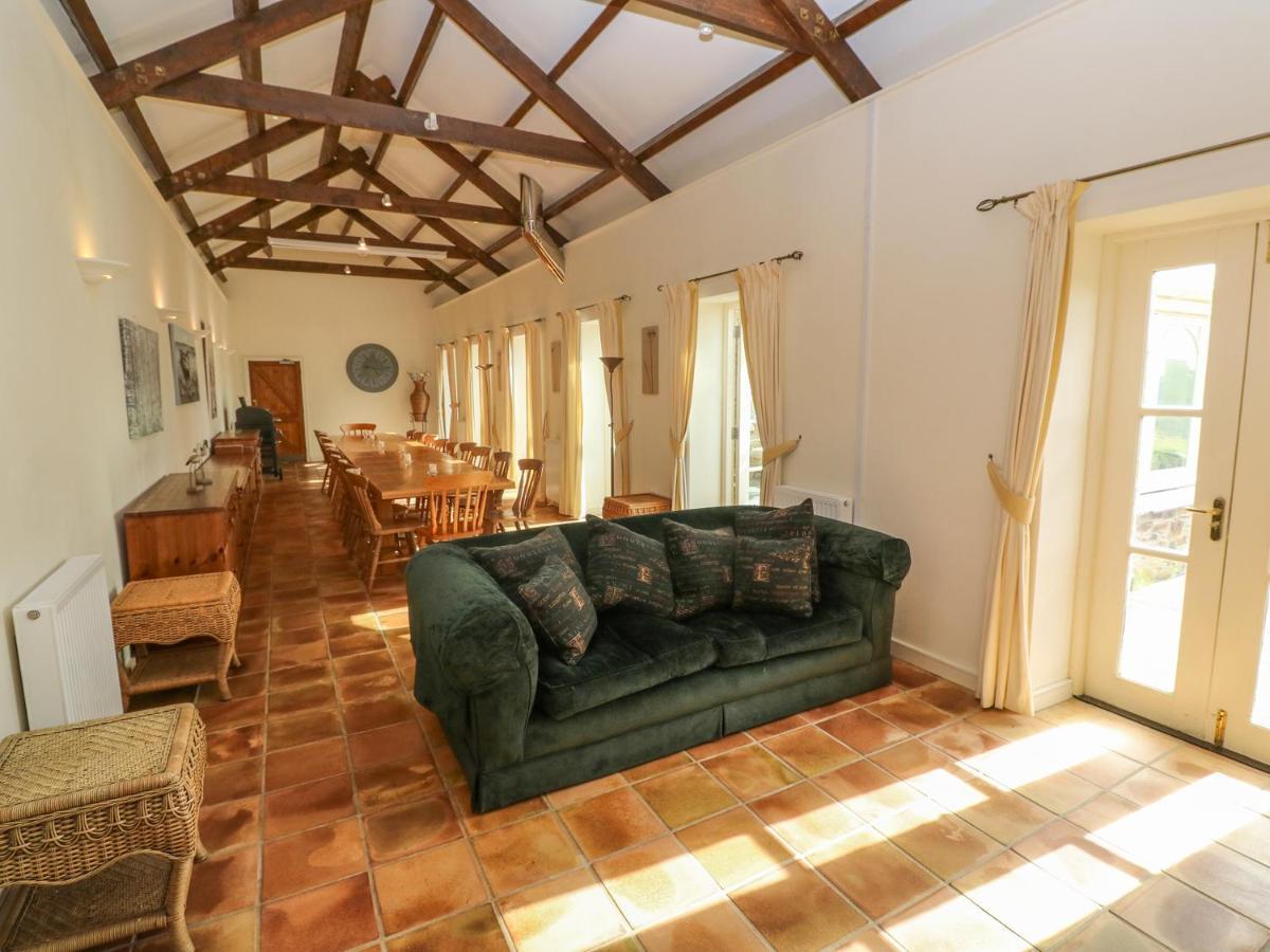 Tregoninny Vineyard And Woodland Farmhouse Truro Exterior photo