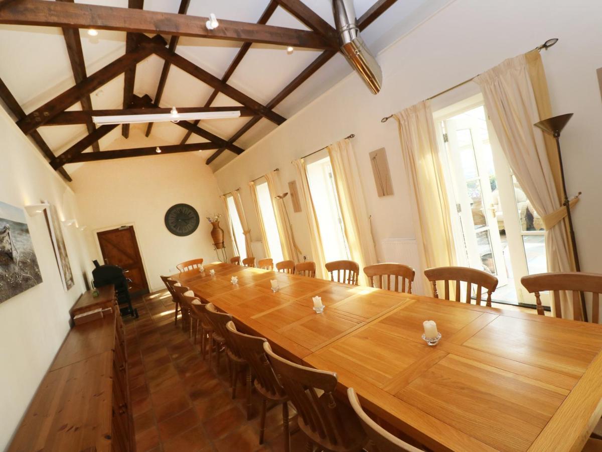 Tregoninny Vineyard And Woodland Farmhouse Truro Exterior photo