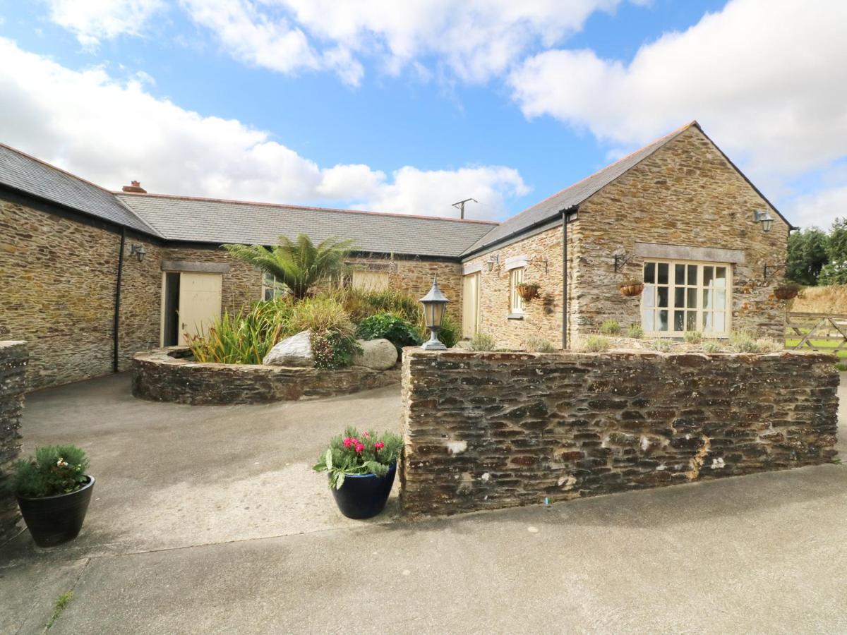 Tregoninny Vineyard And Woodland Farmhouse Truro Exterior photo