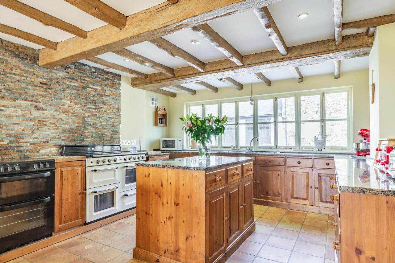 Tregoninny Vineyard And Woodland Farmhouse Truro Exterior photo